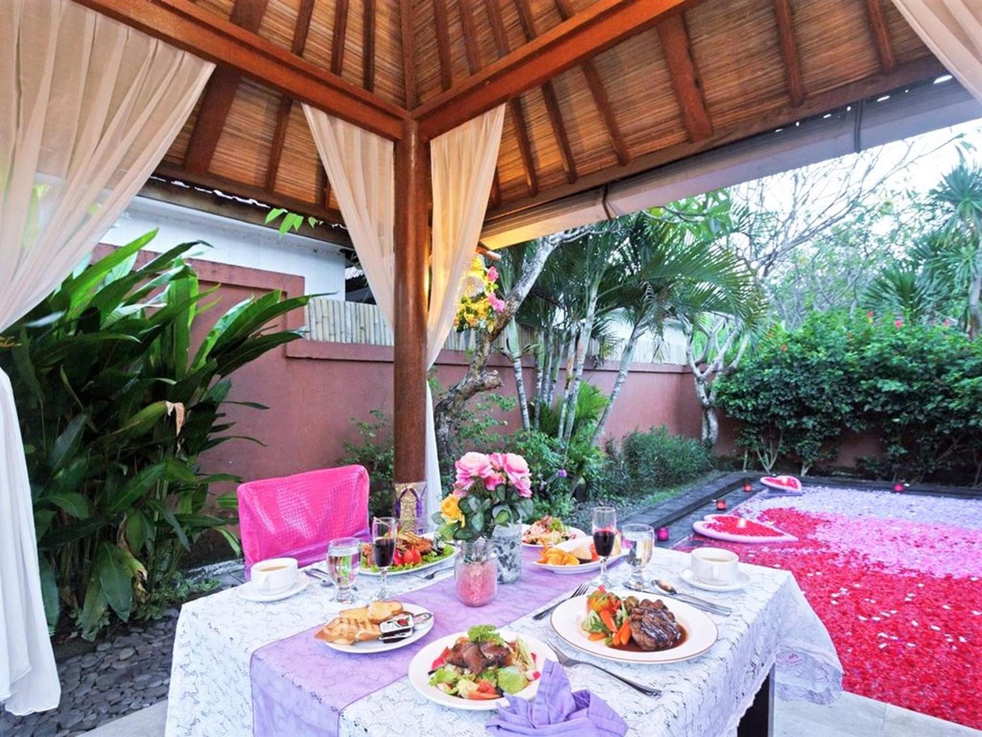 One Bedroom Private Villa Kuta Seminyak  Bagian luar foto