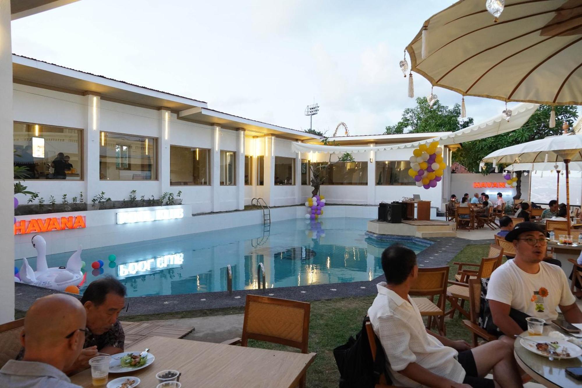 One Bedroom Private Villa Kuta Seminyak  Bagian luar foto