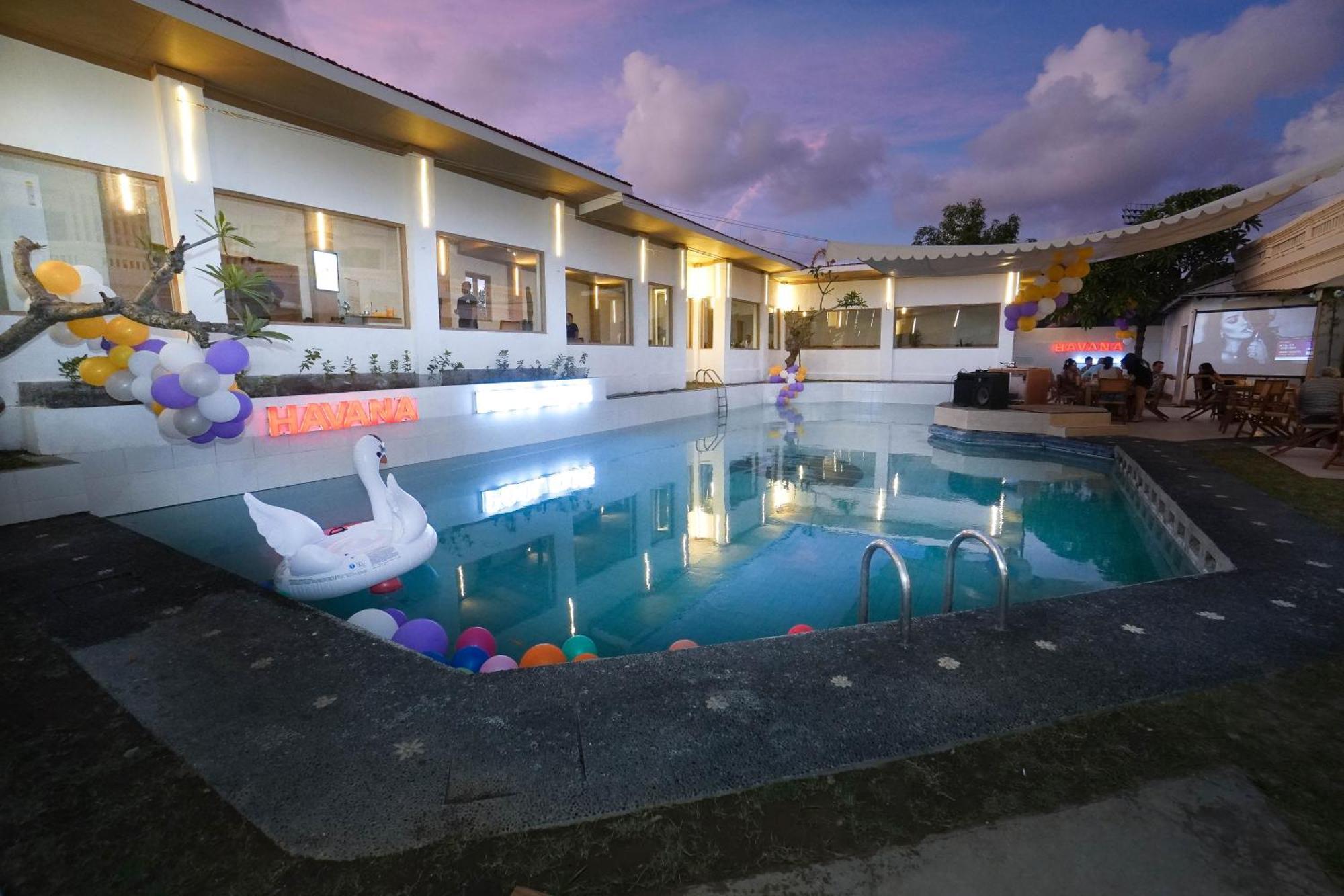 One Bedroom Private Villa Kuta Seminyak  Bagian luar foto
